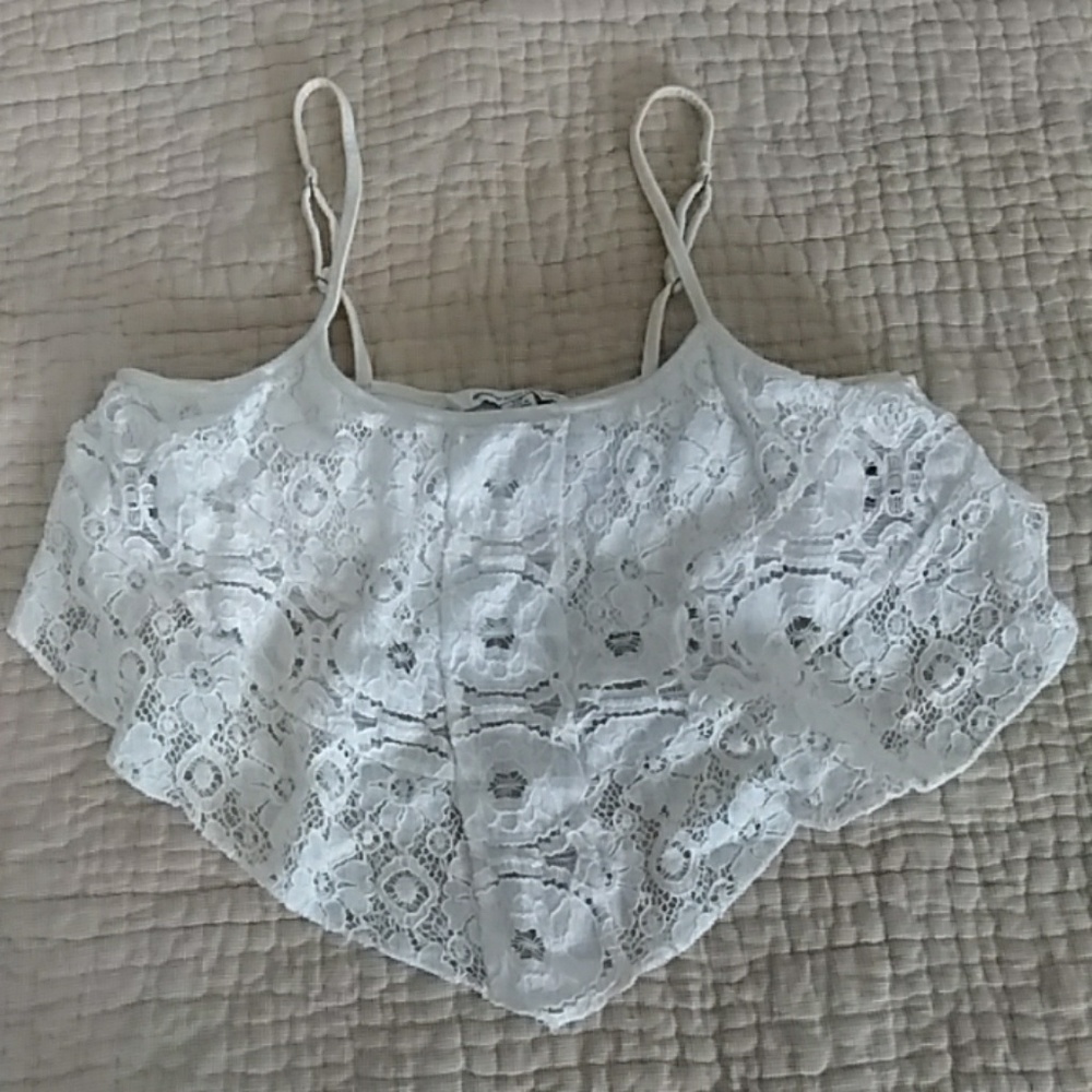 American Eagle crop top